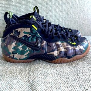 Nike Camo Foamposites Size 11